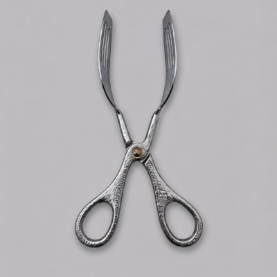 scissor-action serving tongs