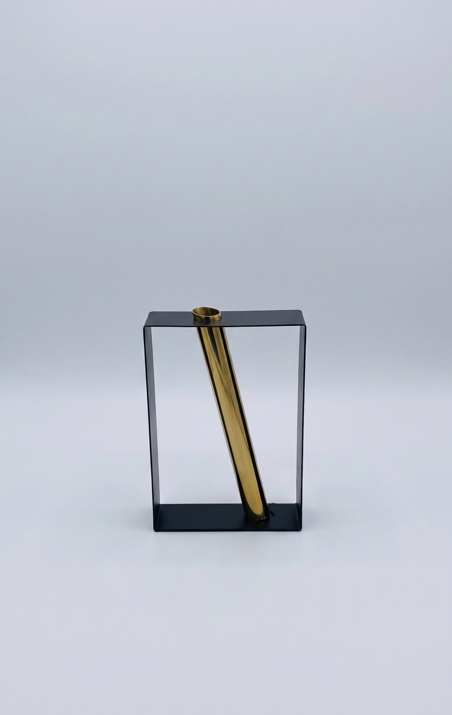 Floating Geometric Bud Vas