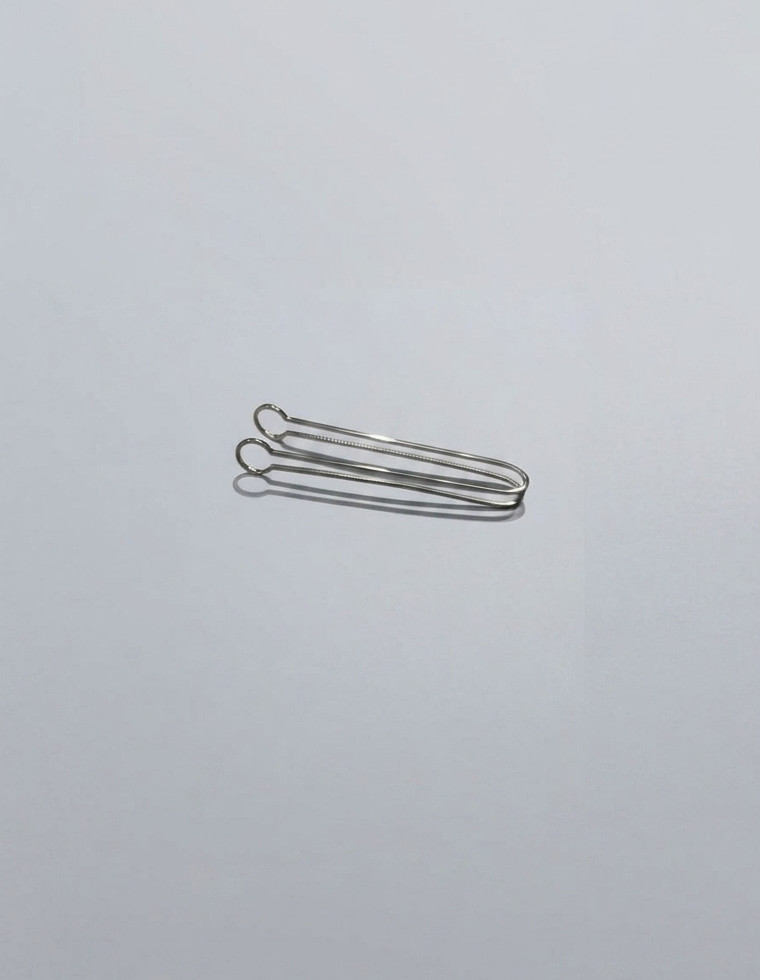 Linear Metal Bar Tongs